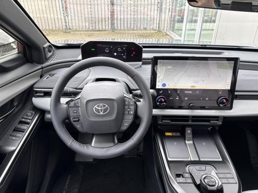 Toyota C-HR+ Executive AWD 77 kWh **MINERAL METALIC/ NIEUWE AUTO** ActivLease financial lease