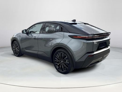 Toyota C-HR+ Executive AWD 77 kWh **MINERAL METALIC/ NIEUWE AUTO** ActivLease financial lease