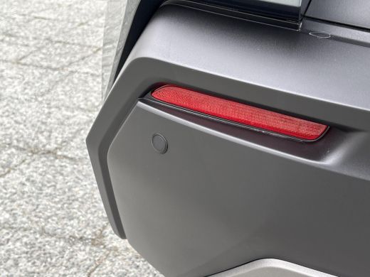 Toyota C-HR+ Executive AWD 77 kWh **MINERAL METALIC/ NIEUWE AUTO** ActivLease financial lease
