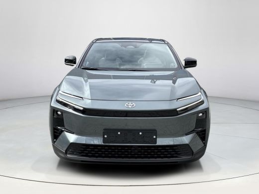 Toyota C-HR+ Executive AWD 77 kWh **MINERAL METALIC/ NIEUWE AUTO** ActivLease financial lease