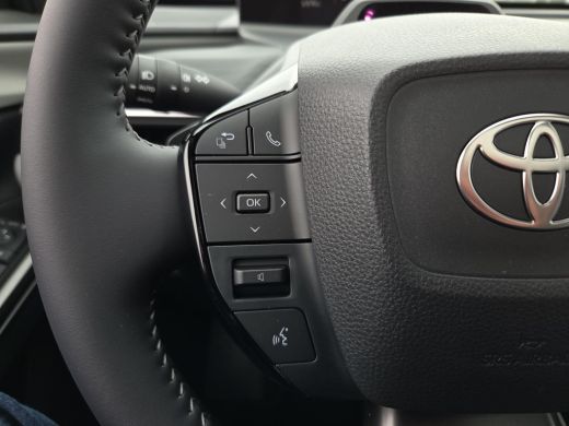 Toyota C-HR+ Executive AWD 77 kWh | Nieuwe auto | Direct uit voorraad leverbaar | ActivLease financial lease
