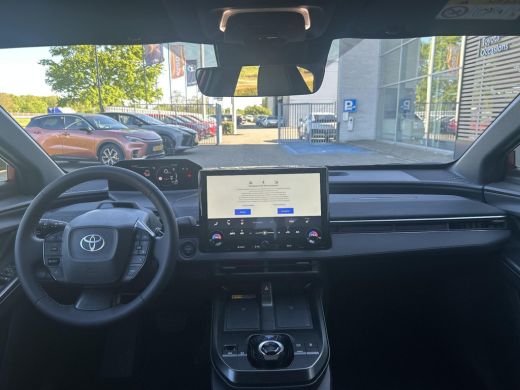 Toyota C-HR+ First Edition 77 kWh ActivLease financial lease