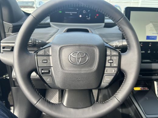 Toyota C-HR+ First Edition 77 kWh ActivLease financial lease