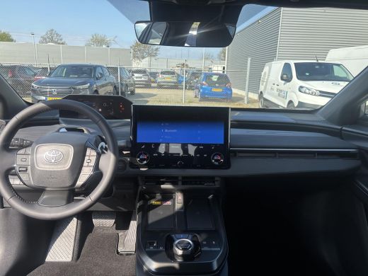 Toyota C-HR+ First Edition 77 kWh ActivLease financial lease