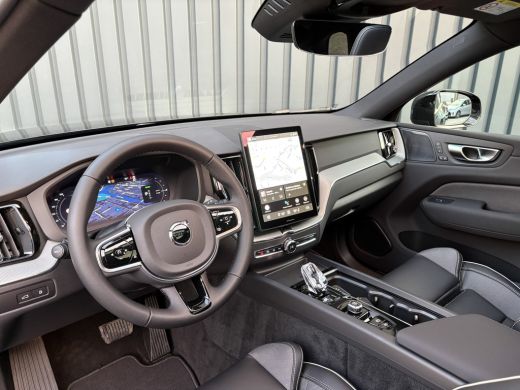 Volvo  XC60 2.0 T6 Plug-in hybrid AWD Plus Black Edition | Harman/ Kardon | 360 Camera | Blind Spot | Panodak... ActivLease financial lease