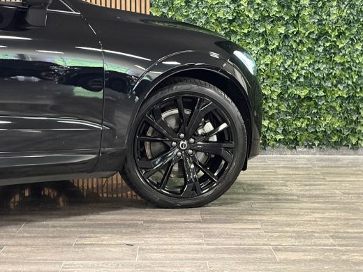 Volvo  XC60 T8 AWD Recharge Ultra Black Edition | Luchtvering | Trekhaak | 360&deg; Camera | 455pk | Head-Up Disp... ActivLease financial lease