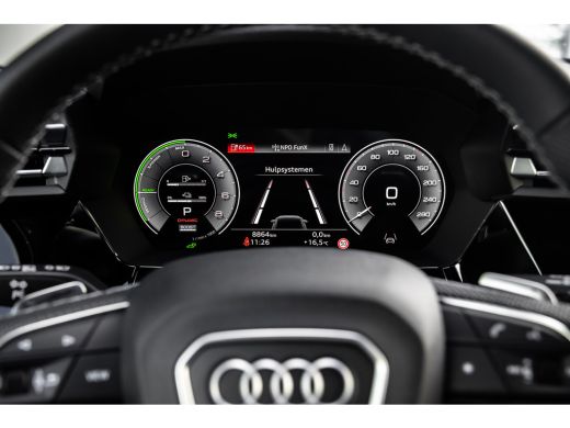 Audi A3 Sportback 45 TFSI e S edition Competition | Carbon Spoiler | Panoramadak | Stoelverwarming | Acht... ActivLease financial lease