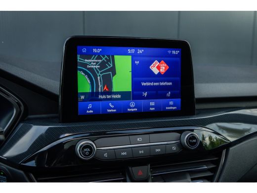 Ford Kuga 2.5 PHEV ST-Line X | Pano-dak | AGR-stoel | Wegklap Trekhaak | Adapt. Cruise | Head-Up | Full Ada... ActivLease financial lease