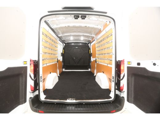 Ford Transit 2.0 TDCI L3H2 | Airco | Cruise | 3 Zits | 2xSchuifdeur | Parkeersens. ActivLease financial lease