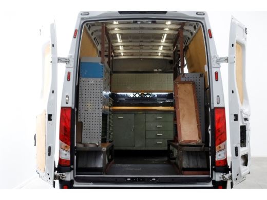 Iveco Daily 35C14 136pk E6 HiMatic Automaat L2H2 Airco/Camera/Trekhaak 3500kg 09-2018 ActivLease financial lease