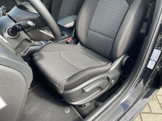 Kia Ceed 1.5 T-GDi MHEV DynamicLine | Climate control | Achteruitrijcamera | Cruise | ActivLease financial lease
