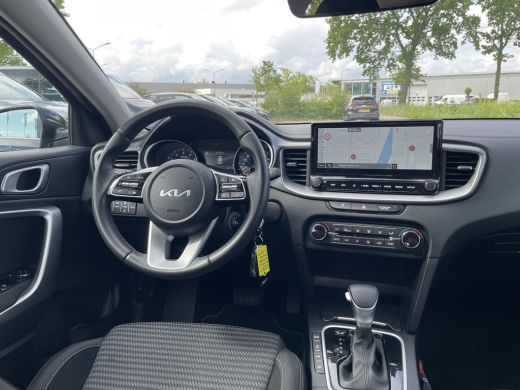 Kia Ceed 1.5 T-GDi MHEV DynamicLine | Climate control | Achteruitrijcamera | Cruise | ActivLease financial lease