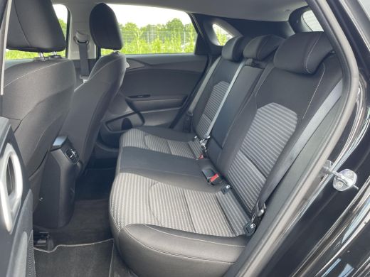 Kia Ceed 1.5 T-GDi MHEV DynamicLine | Climate control | Achteruitrijcamera | Cruise | ActivLease financial lease