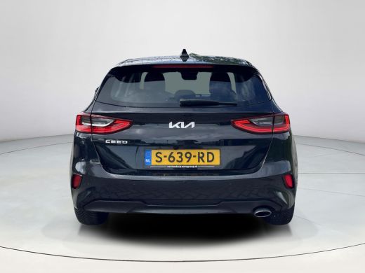 Kia Ceed 1.5 T-GDi MHEV DynamicLine | Climate control | Achteruitrijcamera | Cruise | ActivLease financial lease
