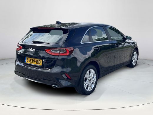 Kia Ceed 1.5 T-GDi MHEV DynamicLine | Climate control | Achteruitrijcamera | Cruise | ActivLease financial lease
