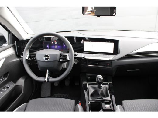 Opel Astra 1.2 Turbo Business Edition | Navigatie | Camera | Stoelverwarming | Adaptieve cruise control | Ap... ActivLease financial lease