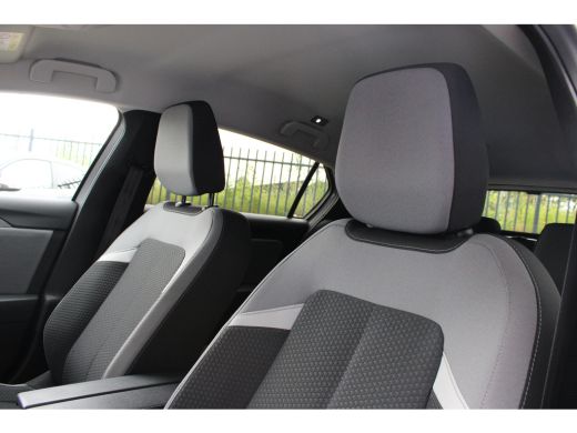 Opel Astra 1.2 Turbo Business Edition | Navigatie | Camera | Stoelverwarming | Adaptieve cruise control | Ap... ActivLease financial lease