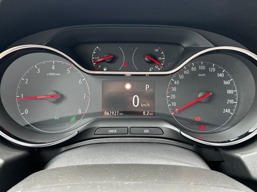 Opel Grandland X 1.2 Turbo 130 PK Innovation Automaat | CAMERA + SENSOREN| DODEHOEK DETECTIE| NAVIGATIE + APPLE CA... ActivLease financial lease