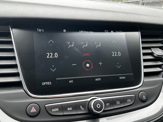 Opel Grandland X 1.2 Turbo 130 PK Innovation Automaat | CAMERA + SENSOREN| DODEHOEK DETECTIE| NAVIGATIE + APPLE CA... ActivLease financial lease