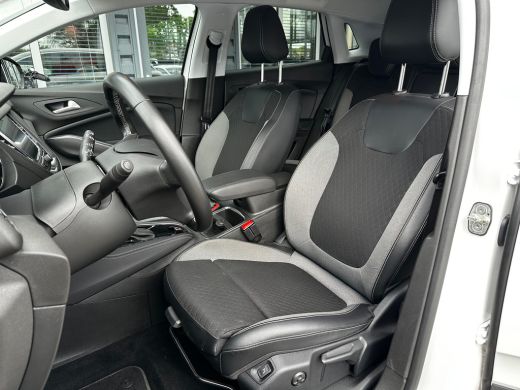 Opel Grandland X 1.2 Turbo 130 PK Innovation Automaat | CAMERA + SENSOREN| DODEHOEK DETECTIE| NAVIGATIE + APPLE CA... ActivLease financial lease