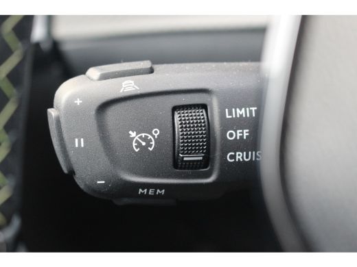 Peugeot 208 1.2 Hybrid 145 e-DCS6 GT | Adap. Cruise C. | 360 Camera | Navi | Dodehoeksens. | Full-LED | Clima... ActivLease financial lease