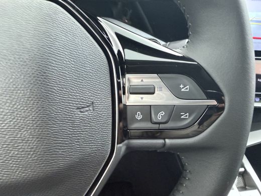 Peugeot 308 Allure | Elektrische parkeerrem | Extra getinte achterste zijruiten en achterruit | ISOFIX-bevest... ActivLease financial lease