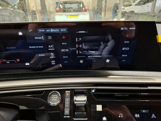 Peugeot 5008 GT Extra getint glas | Verwarmbare voorstoelen | Verwarmd stuurwiel | Adaptieve cruise control me... ActivLease financial lease