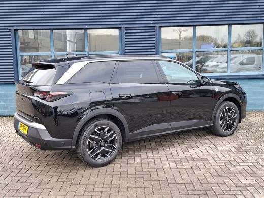 Peugeot 5008 GT Extra getint glas | Verwarmbare voorstoelen | Verwarmd stuurwiel | Adaptieve cruise control me... ActivLease financial lease
