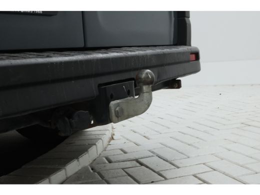 Renault Trafic 2.0 dCi 145 T29 L2H1 DC Comfort 5 Pers. Automaat, Cruise,  Airco ActivLease financial lease