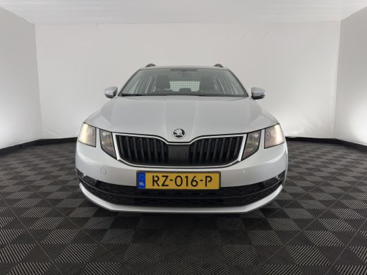 Skoda Octavia Combi 1.6 TDI Greentech Ambition Business (INCL-BTW) *NAVI-FULLMAP | COMFORTSEATS | ECC | AMUNDSE... ActivLease financial lease