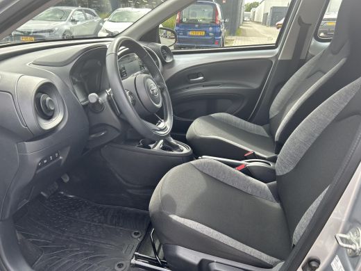 Toyota Aygo 1.0 VVT-i S-CVT Play (Carplay Navigatie - Camera) ActivLease financial lease