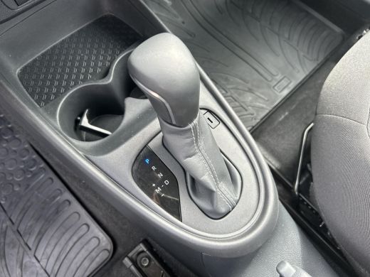 Toyota Aygo 1.0 VVT-i S-CVT Play (Carplay Navigatie - Camera) ActivLease financial lease