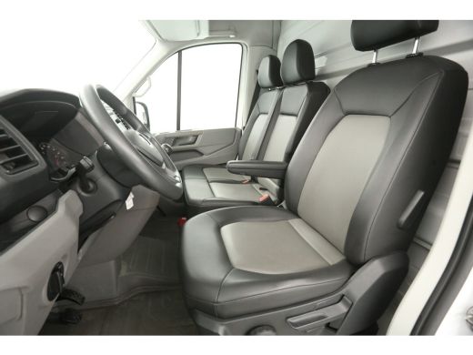Volkswagen Crafter 2.0 TDI 141PK | Bakwagen | Laadklep | Zijdeur | Airco | 3 Zits | Carplay | Navi ActivLease financial lease