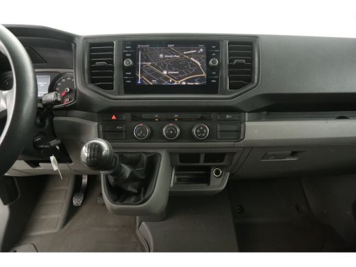 Volkswagen Crafter 2.0 TDI 141PK | Bakwagen | Laadklep | Zijdeur | Airco | 3 Zits | Carplay | Navi ActivLease financial lease