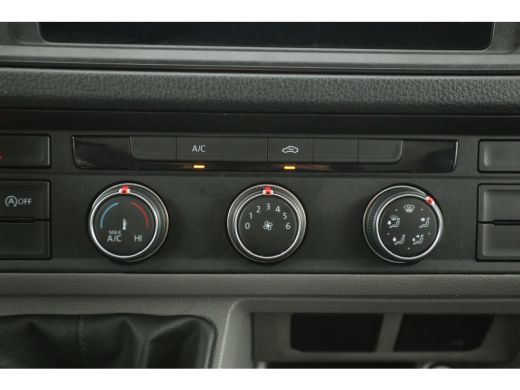 Volkswagen Crafter 2.0 TDI 141PK | Bakwagen | Laadklep | Zijdeur | Airco | 3 Zits | Carplay | Navi ActivLease financial lease