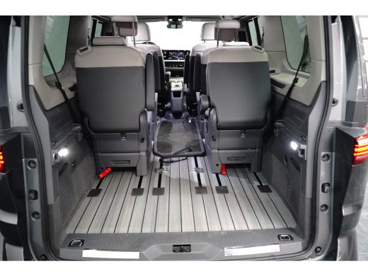 Volkswagen Multivan eHybrid Style 218PK L2 DSG Automaat Panoramadak | Lederen bekleding | Elektr.schuifdeuren | Navi ... ActivLease financial lease