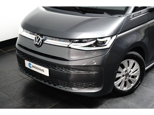 Volkswagen Multivan eHybrid Style 218PK L2 DSG Automaat Panoramadak | Lederen bekleding | Elektr.schuifdeuren | Navi ... ActivLease financial lease