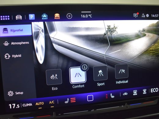 Volkswagen Tayron 1.5 eHybrid 204PK Life Edition | Trekhaak uitklapbaar | Achteruitrijcamera | SOH 100% l Cruise co... ActivLease financial lease