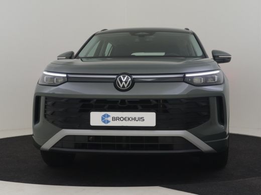 Volkswagen Tayron 1.5 eHybrid 204PK Life Edition | Trekhaak uitklapbaar | Achteruitrijcamera | SOH 100% l Cruise co... ActivLease financial lease