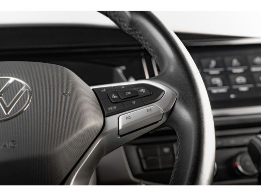Volkswagen Transporter Bulli 150 pk DSG | 75-Edition | Leder | Led | Digitaal Dashboard | Trekhaak | Camera | Nieuwstaat ActivLease financial lease