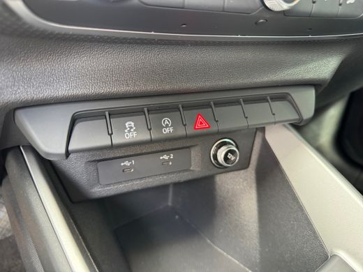 Audi A1 Sportback Sportback 25 95pk TFSI Advanced edition LED Koplampen | Carplay | Cruise Control ActivLease financial lease