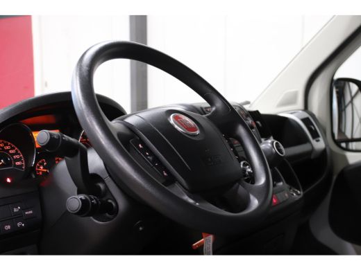 Fiat Ducato 2.3 BAKWAGEN MEUBELBAK 1000KG Laadvermogen ActivLease financial lease