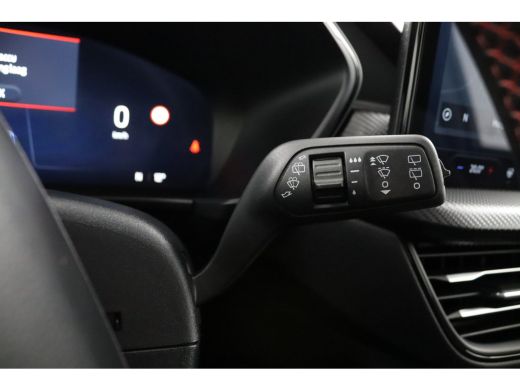Ford Kuga 2.5 PHEV ST-Line | Panoramadak | Winterpack | Camera | 2100kg Trekgewicht! | CarPlay/Android Auto ActivLease financial lease