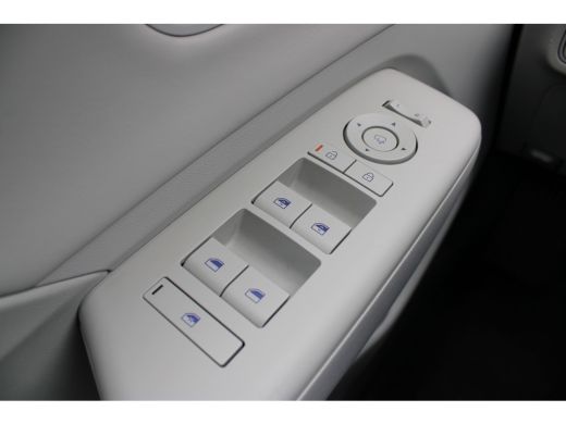 Hyundai Kona Premium Hybrid 2WD ActivLease financial lease