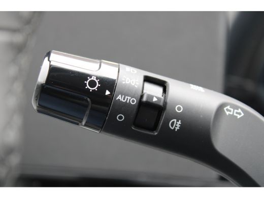 Hyundai Kona Premium Hybrid 2WD ActivLease financial lease