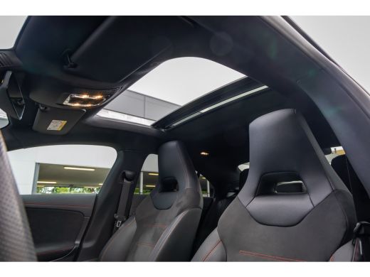 Mercedes-Benz CLA 250 e Business Solution AMG | Pano | Cruise adaptief | Matrix LED | Apple Carplay/Android Auto | ... ActivLease financial lease