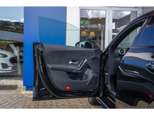 Mercedes-Benz CLA 250 e Business Solution AMG | Pano | Cruise adaptief | Matrix LED | Apple Carplay/Android Auto | ... ActivLease financial lease