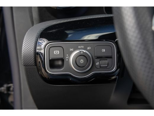 Mercedes-Benz CLA 250 e Business Solution AMG | Pano | Cruise adaptief | Matrix LED | Apple Carplay/Android Auto | ... ActivLease financial lease