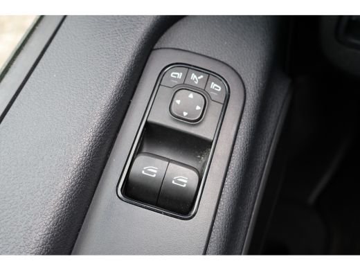 Mercedes-Benz eSprinter L2 H2 55 kWh Koelwagen ActivLease financial lease