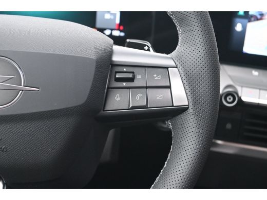 Opel Astra Electric 58 kWh Ultimate DEMO-DEAL! | Schuif-/Kanteldak | Alcantara | LED-Matrix | Elektr. Stoele... ActivLease financial lease